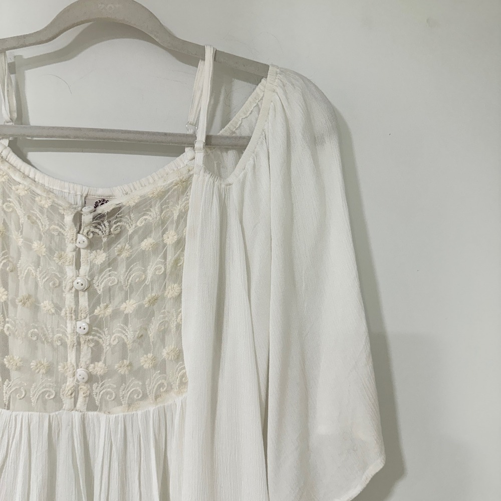 Gypsy Rose White Rayon Lace Embroidered Tunic Top Women OS Free Size Boho Flowy